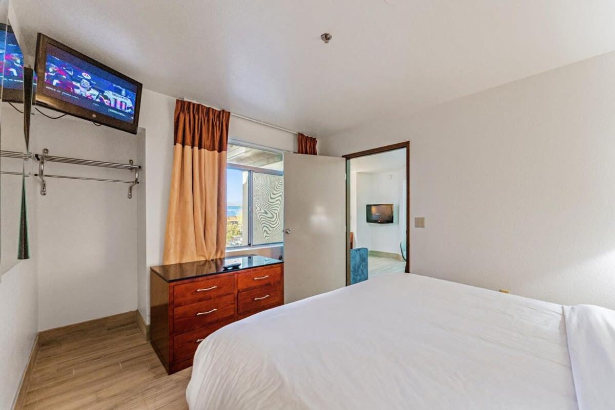 Chandler Promo 1Bd 1Ba Екстериор снимка
