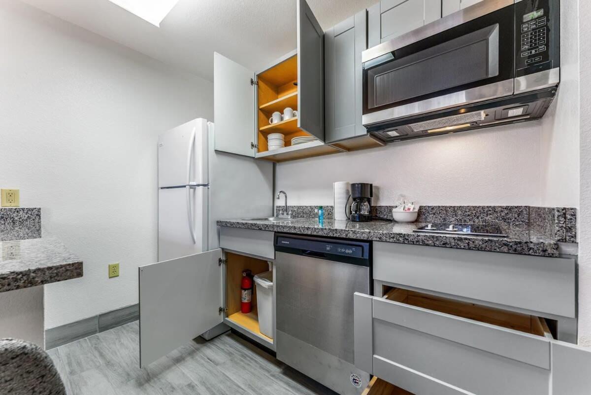 Chandler Promo 1Bd 1Ba Екстериор снимка