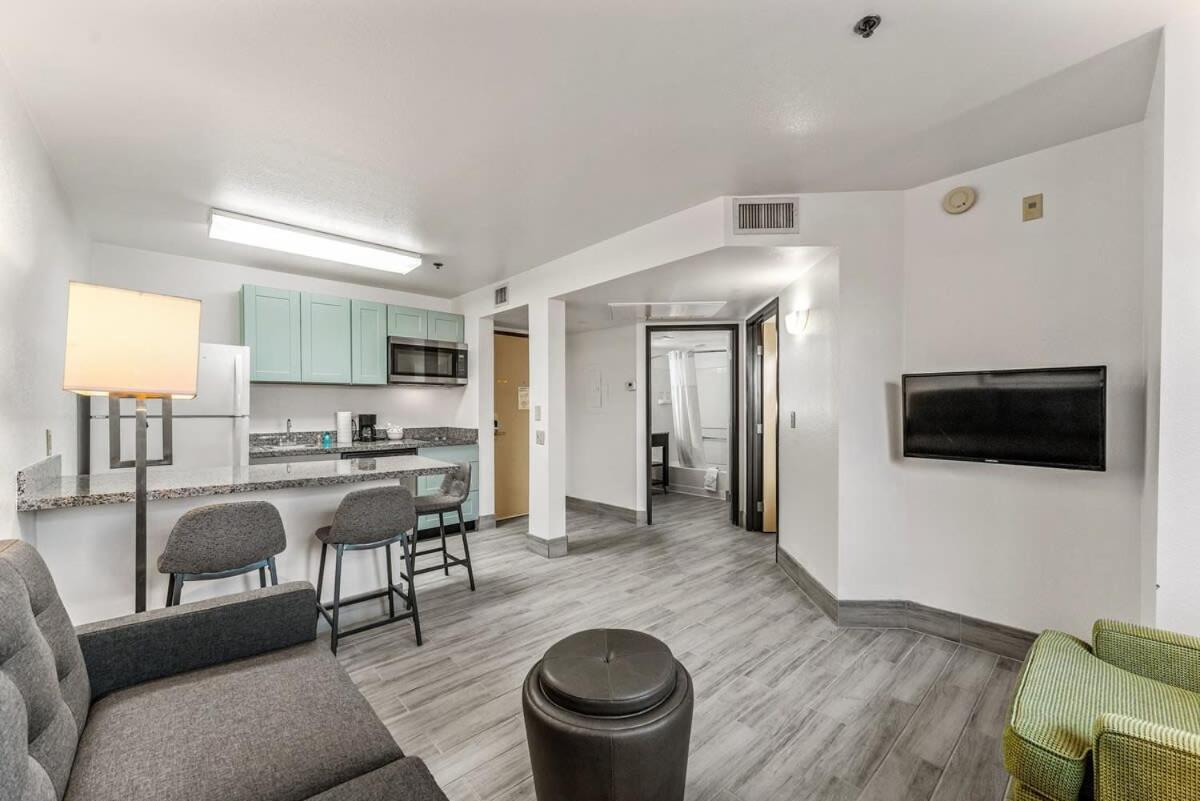 Chandler Promo 1Bd 1Ba Екстериор снимка