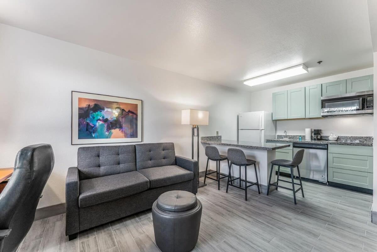 Chandler Promo 1Bd 1Ba Екстериор снимка